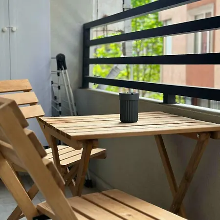Modern 2 Bedroom In Sisli Apartment
